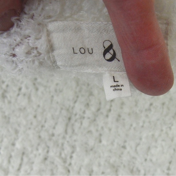 Lou & Grey Boxy Soft Fuzzy Round Neck White Pullover Long Sleeve Sweater, Large - Picture 3 of 6